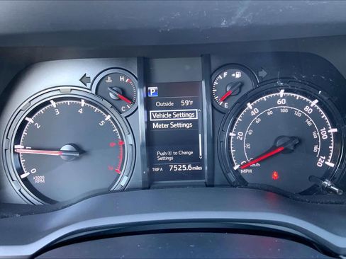 Used 2024 Toyota 4Runner SR5 Premium image 25