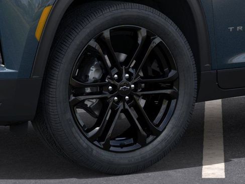 New 2026 Chevrolet Traverse LT w/ Driver Confidence Package image 10