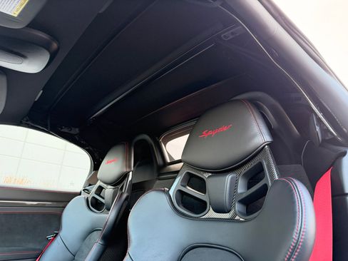 Used 2022 Porsche 718 Boxster Spyder image 13