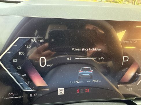 Used 2025 BMW X3 xDrive30i w/ Premium Package image 10