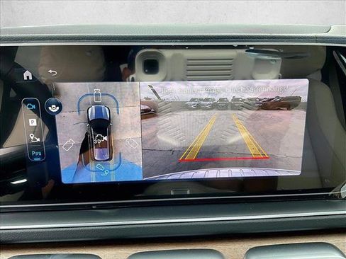 New 2026 Mercedes-Benz GLS 580 4MATIC image 23