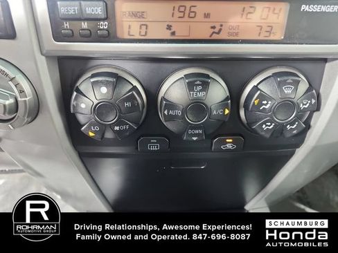 Used 2004 Toyota 4Runner SR5 AWD/4WD image 8