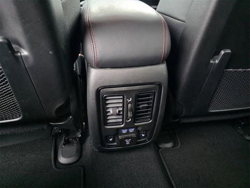 Used 2023 Dodge Durango R/T image 17