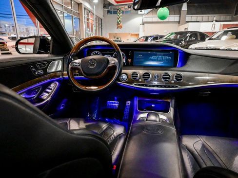 Used 2014 Mercedes-Benz S 63 AMG 4MATIC Sedan image 15