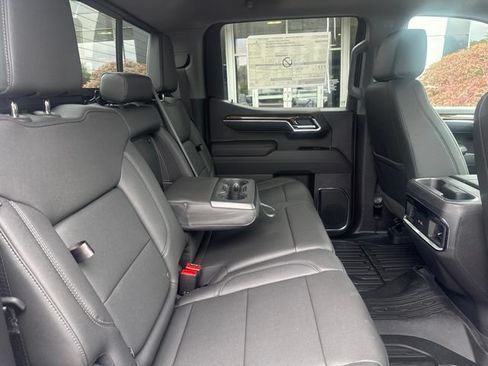 New 2026 GMC Sierra 1500 Elevation w/ Elevation Premium Package AWD/4WD image 28