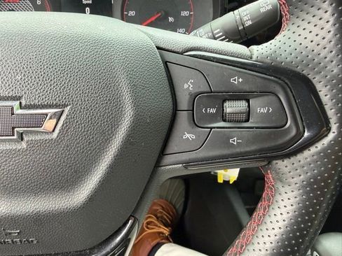 Used 2024 Chevrolet Trax RS w/ Driver Confidence Package FWD image 9