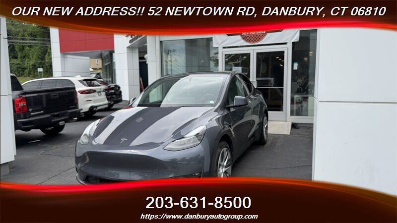 Used 2023 Tesla Model Y 2WD image 1