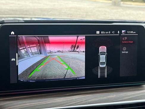 Used 2023 BMW 530e xDrive w/ Executive Package image 24