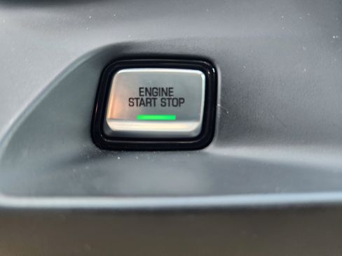 Used 2018 Chevrolet Camaro ZL1 image 29