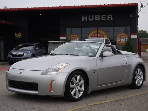 Used 2004 Nissan 350Z Enthusiast RWD image 1