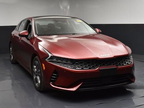 Used 2024 Kia K5 EX w/ EX Premium Package image 2