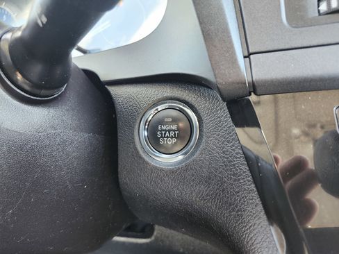 Used 2017 Toyota Sienna Limited Premium AWD/4WD image 8