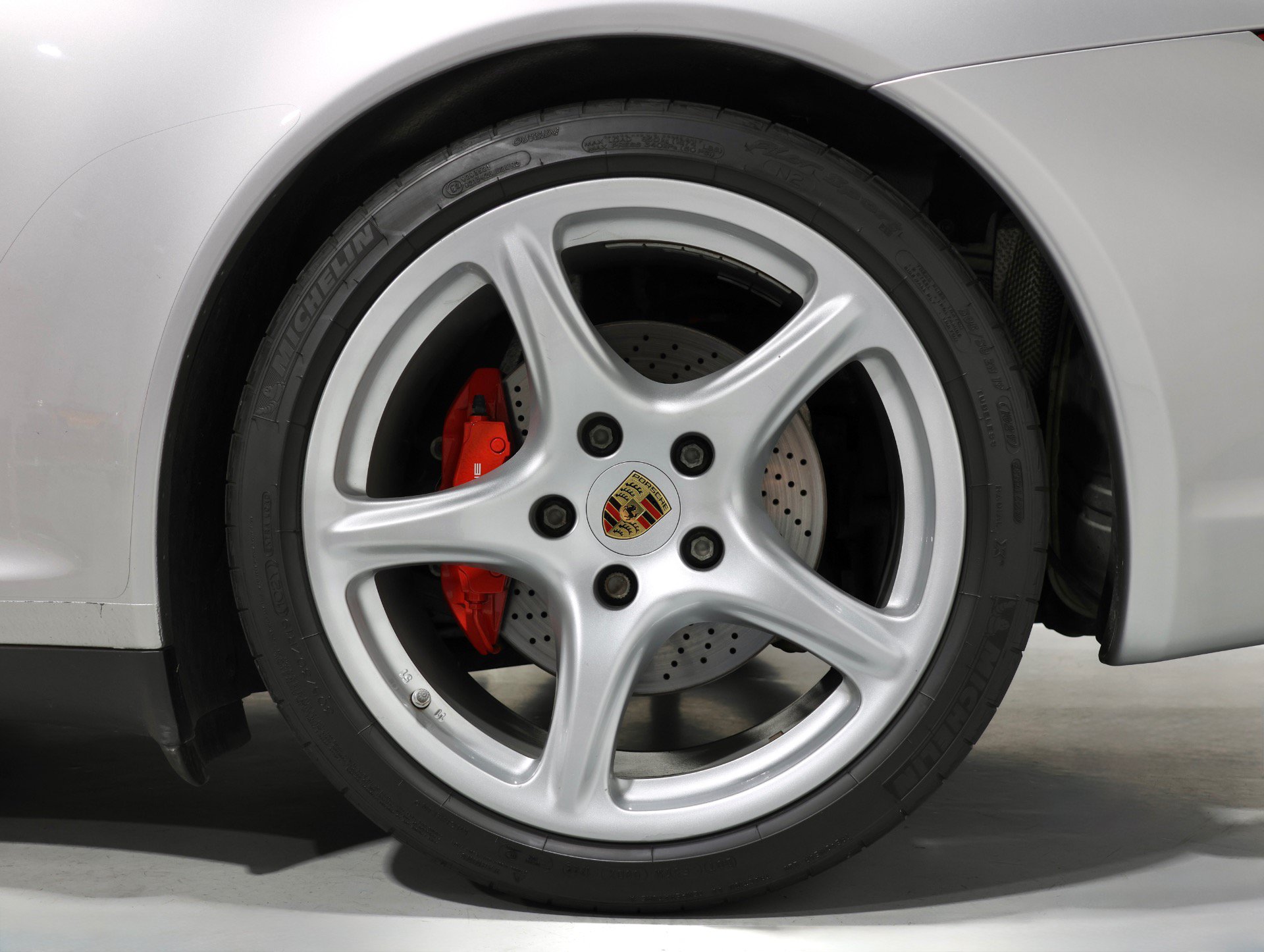 Used 2007 Porsche 911 Cabriolet image 32