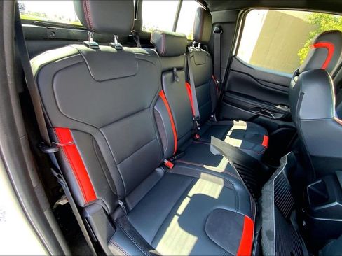 Used 2025 Ford Ranger Raptor AWD/4WD image 24