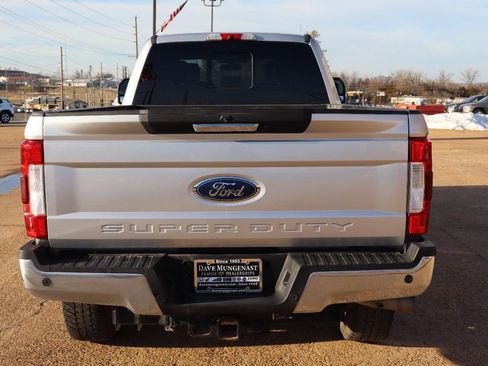 Used 2019 Ford F350 Lariat w/ Lariat Value Package image 4