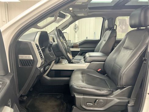 Used 2015 Ford F150 Lariat w/ Equipment Group 502A Luxury image 20