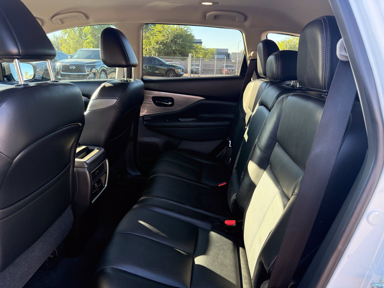 Used 2017 Nissan Murano SL FWD image 10