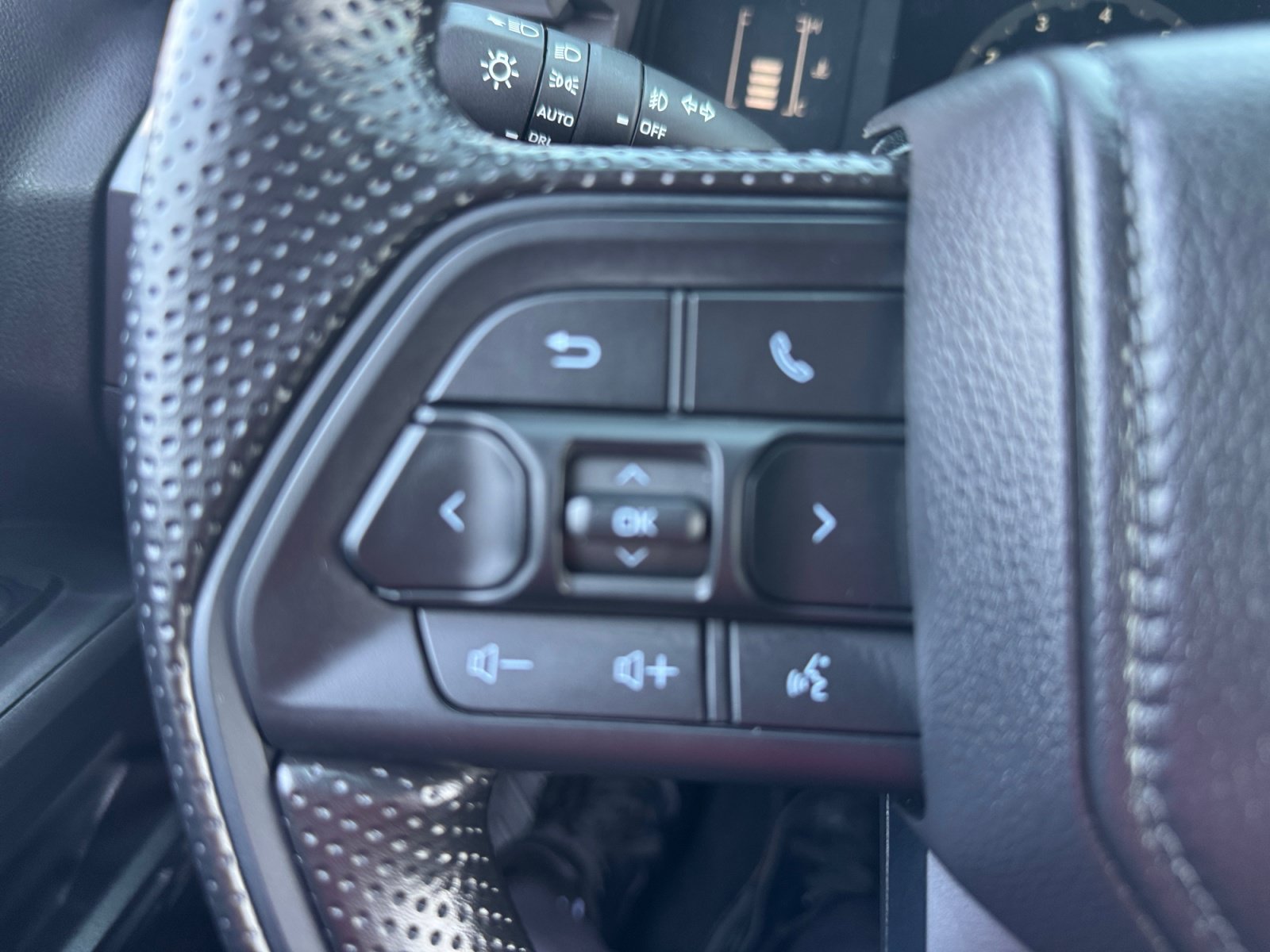 Certified 2026 Toyota Tacoma SR5 AWD/4WD image 20