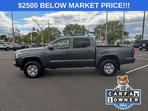 Used 2023 Toyota Tacoma SR AWD/4WD image 8