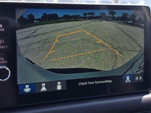 New 2026 Honda HR-V Sport image 4