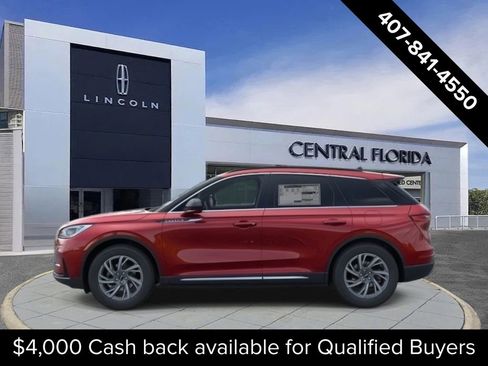 New 2026 Lincoln Corsair Premiere image 3