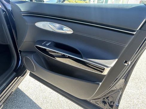 Used 2025 Genesis GV70 2.5T image 24