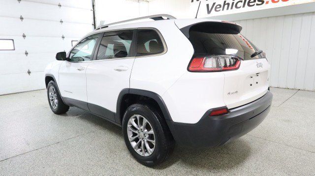 Used 2020 Jeep Cherokee Latitude Plus w/ Cold Weather Group AWD/4WD image 3