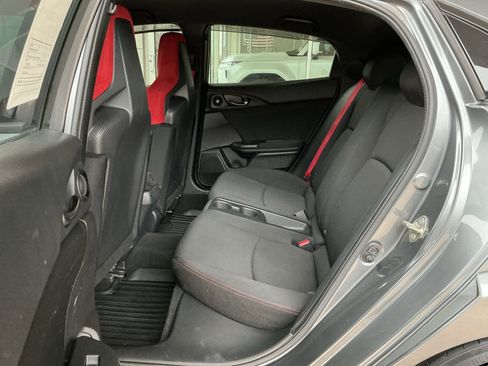 Used 2017 Honda Civic Type R image 18