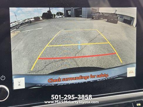 Used 2025 Toyota Camry LE FWD image 18