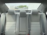 Used 2016 Toyota Camry LE image 5