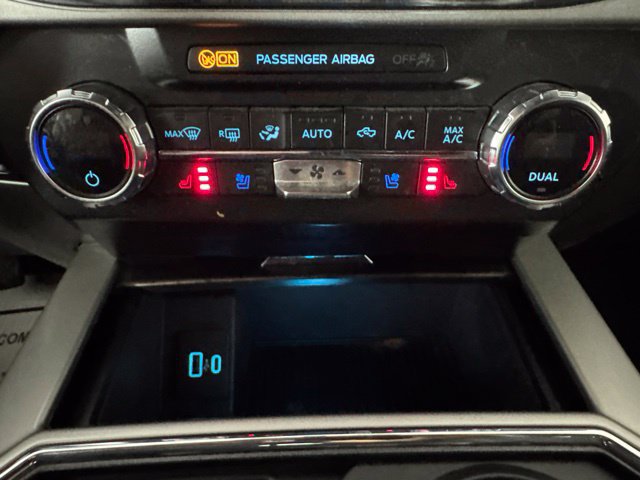 Certified 2022 Ford F350 Lariat w/ Tremor Off-Road Package AWD/4WD image 16