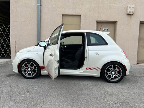 Used 2013 FIAT 500 Sport w/ Beats Audio Pkg image 15