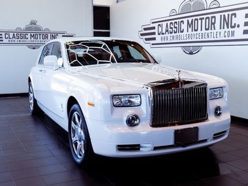 Used 2010 Rolls-Royce Phantom Sedan image 1