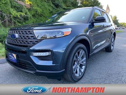 Certified 2022 Ford Explorer XLT w/ Equipment Group 202A