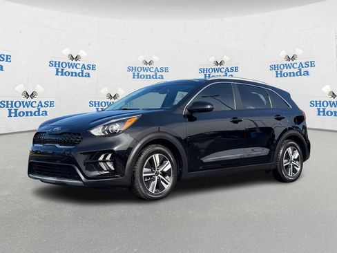 Used 2021 Kia Niro LXS image 2