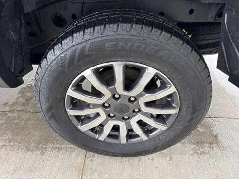 Certified 2019 Ford Ranger Lariat w/ Equipment Group 501A Mid image 20