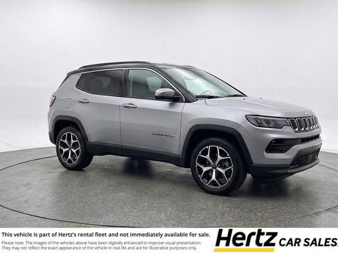 Used 2025 Jeep Compass Limited image 1