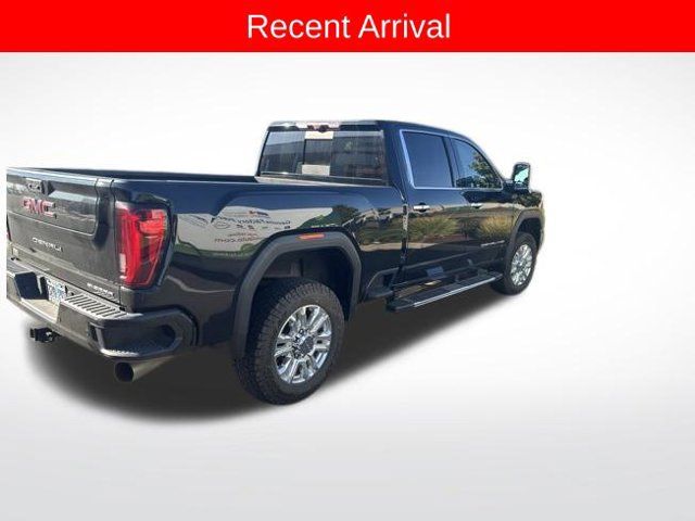Used 2020 GMC Sierra 3500 Denali w/ Denali Ultimate Package AWD/4WD image 3