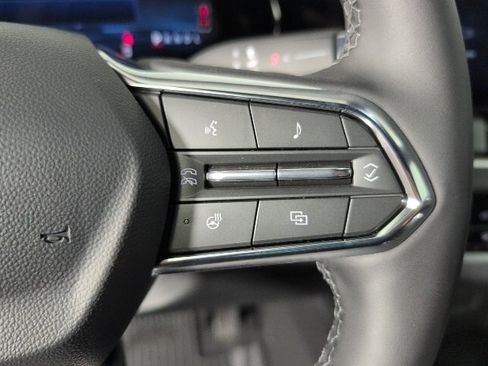 New 2026 Chevrolet Equinox LT w/ LPO, Floor Liner Package image 15