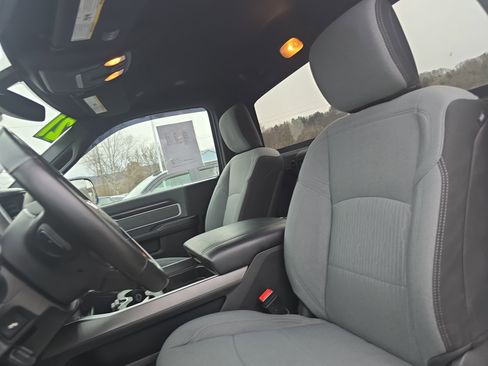 Used 2021 RAM 3500 Big Horn w/ Level 2 Equipment Group image 13