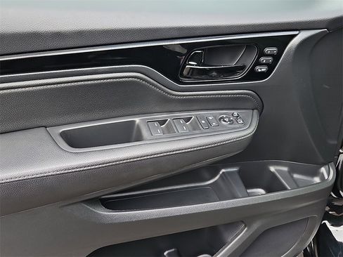 Used 2024 Honda Odyssey Elite image 19