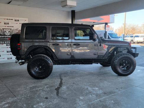 Used 2021 Jeep Wrangler Unlimited Rubicon AWD/4WD image 8