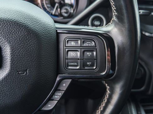 Used 2022 RAM 3500 Limited AWD/4WD image 33