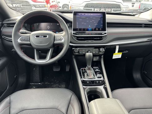 New 2026 Jeep Compass Trailhawk w/ Sun, Sound & Navigation Group image 7