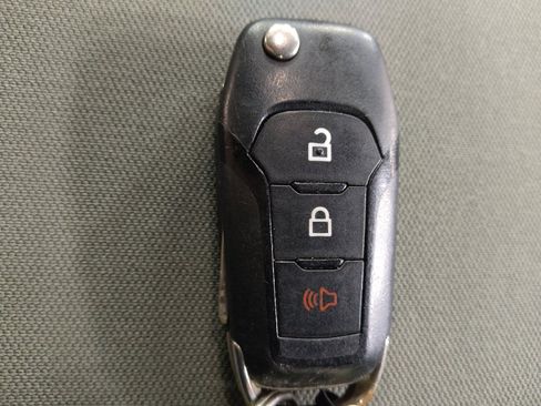 Used 2016 Ford F150 XL w/ XL Power Equipment Group image 32