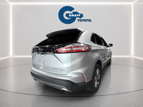 Used 2019 Ford Edge Titanium w/ Cold Weather Package AWD/4WD image 7
