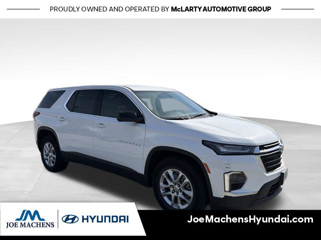 Used 2022 Chevrolet Traverse LS FWD image 4