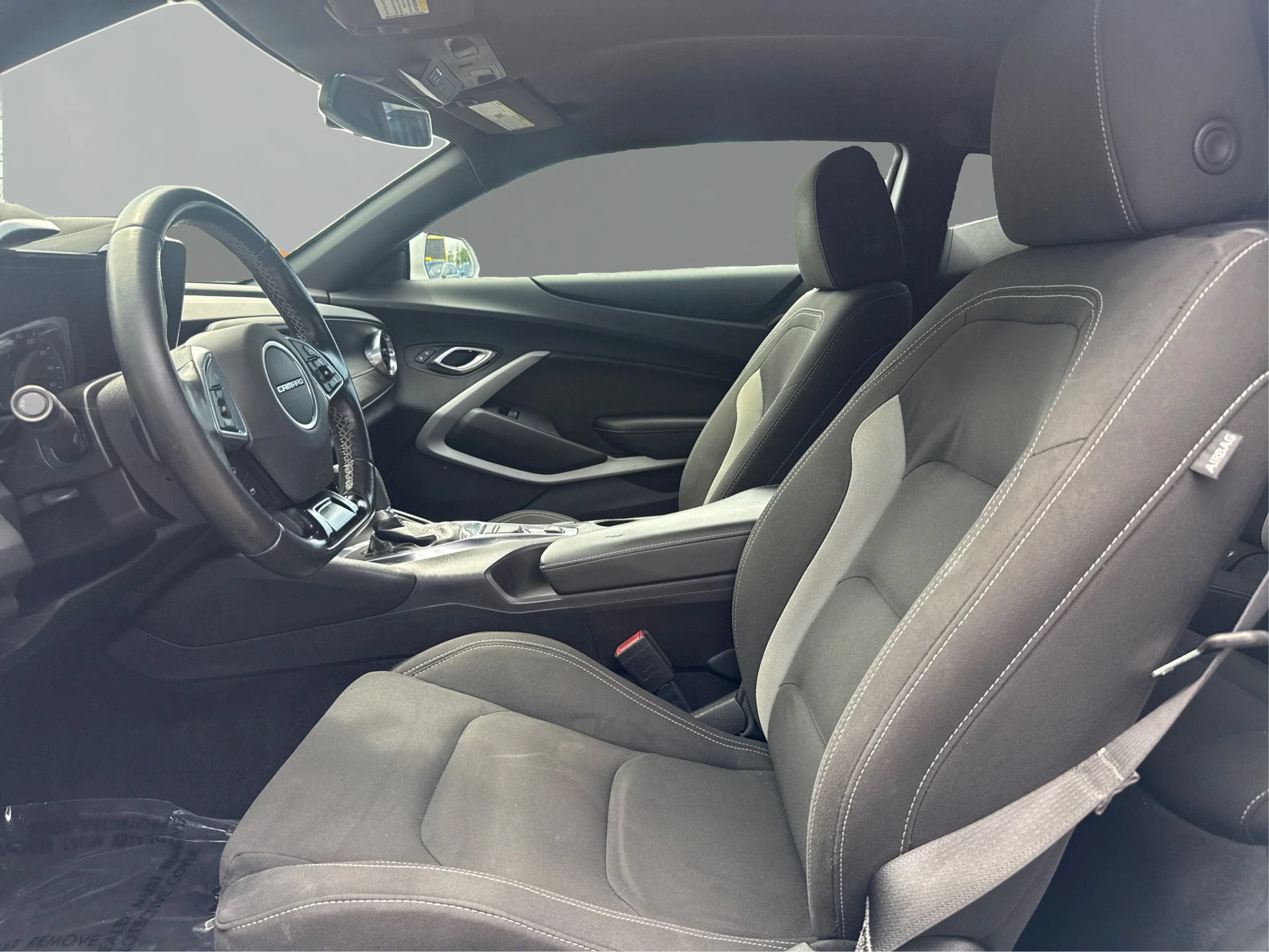 Used 2021 Chevrolet Camaro LS RWD image 9