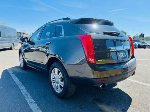 Used 2015 Cadillac SRX FWD image 5