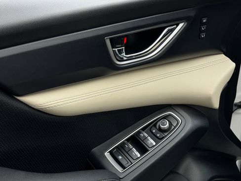 Used 2021 Subaru Ascent Limited w/ Technology Package image 13